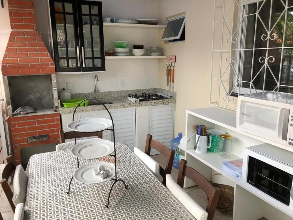 Casa Da Arvore Rua Pescada Amarela Bombinhas Exterior photo